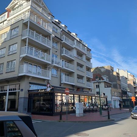 Апартаменти Mainstreet Knokke Екстер'єр фото